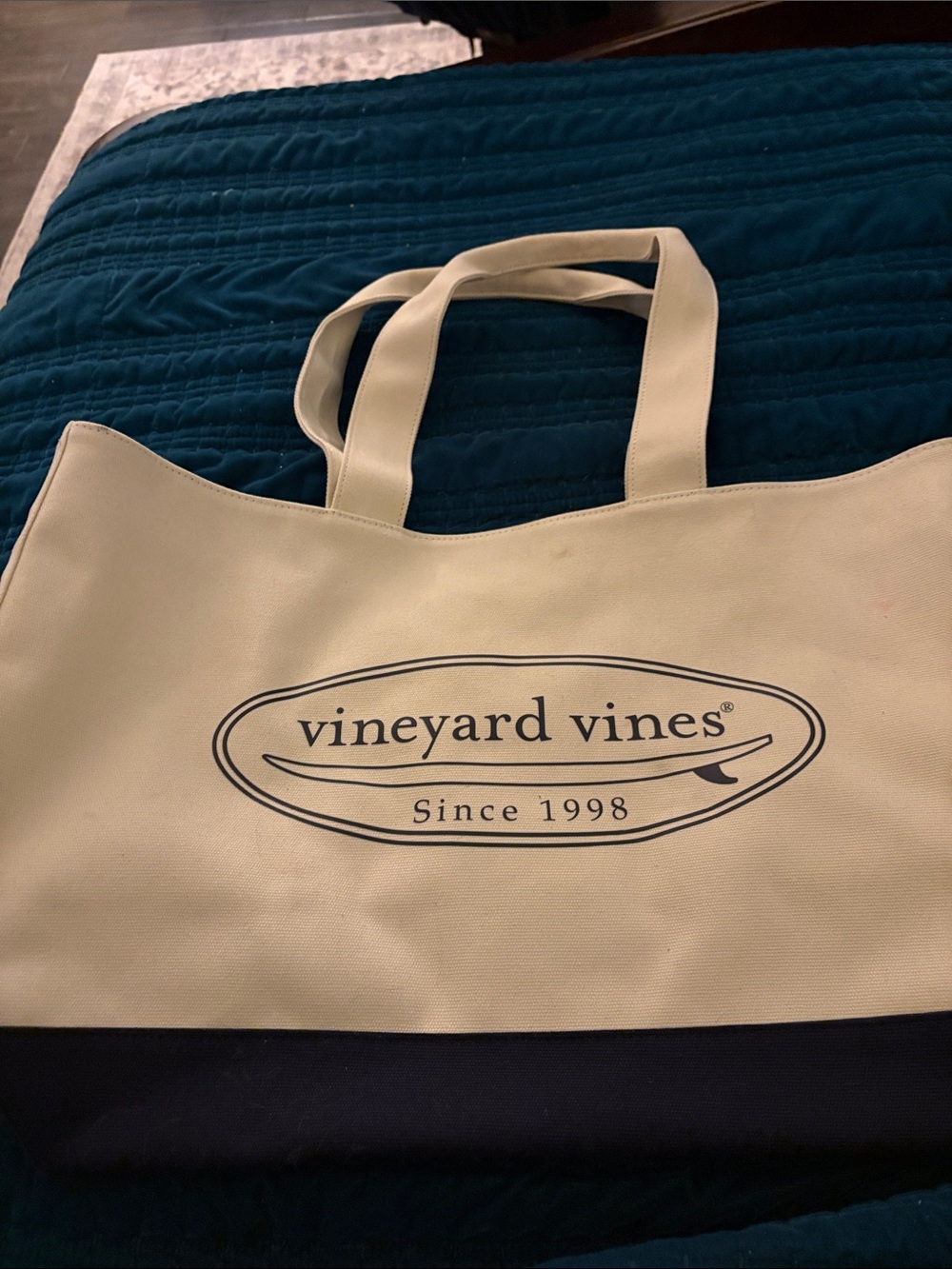 Vineyard Vines Classic Canvas Tote